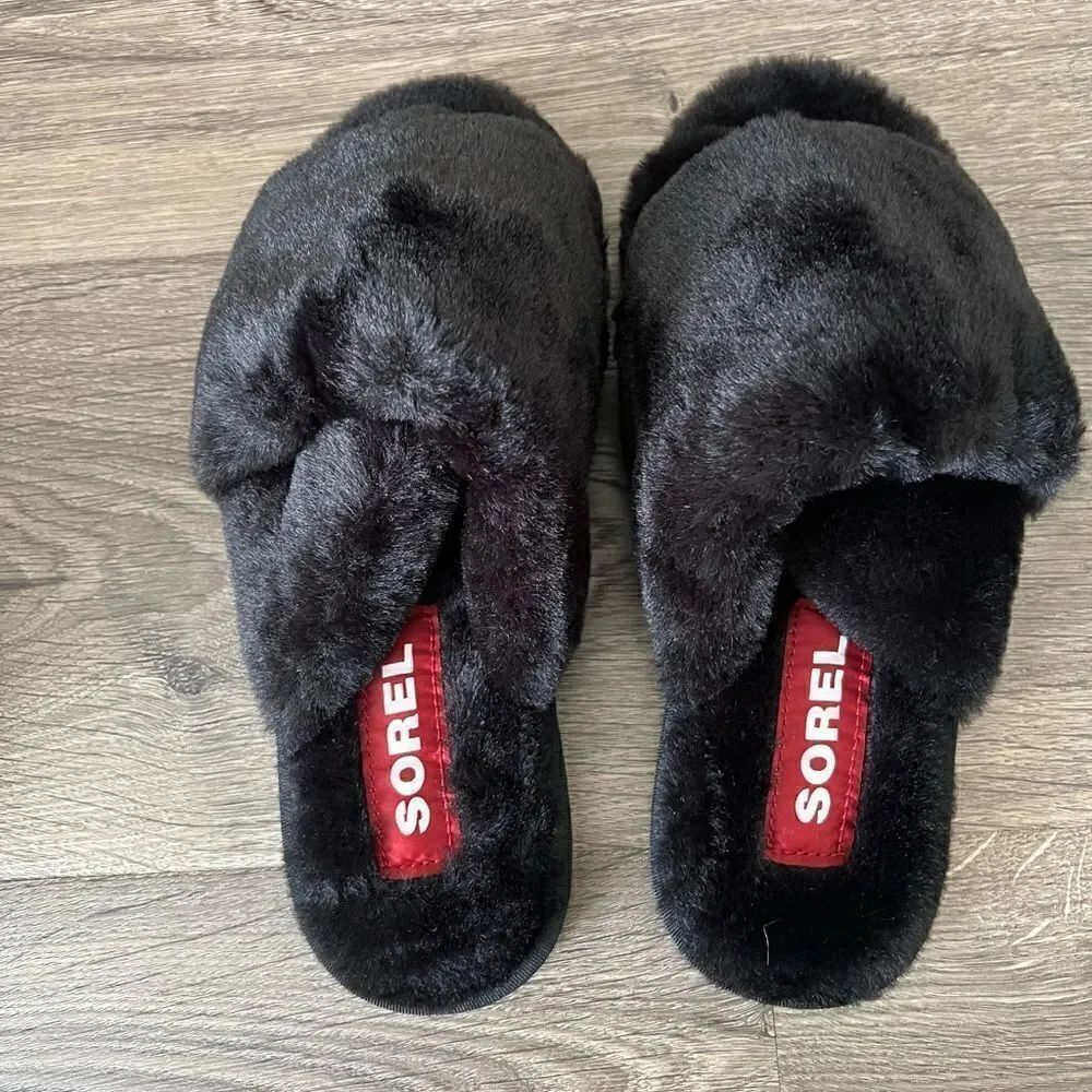 NEW Sorel Go Mail Run Faux Fur Slippers House Shoes Women's Black
